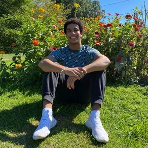 Meet your Posher, James